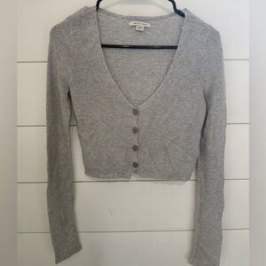 American Eagle Outfitters Gray Ribbed V-Neck Cropped Cardigan